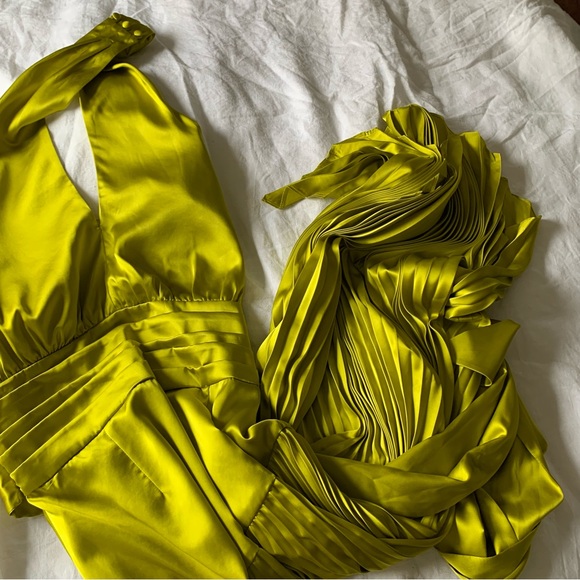 NWT Amur Dixon Dress Citrine Green Halter Pleated Sz 2 - Picture 5 of 11